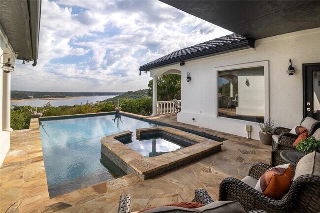 1128 Thurman Bluff Dr in Spicewood, TX - Building Photo - Building Photo