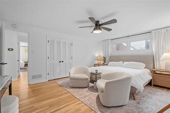 1140 Folkstone Dr in Pittsburgh, PA - Foto de edificio - Building Photo