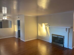380 Oakland Dr in La Habra, CA - Building Photo - Building Photo