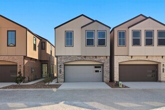 2927 El Fenice Ln in Houston, TX - Building Photo - Building Photo