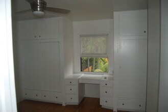 236 Grand Ave in Long Beach, CA - Building Photo - Building Photo
