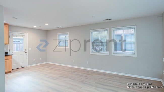 1165 Broadway in Sonoma, CA - Building Photo - Building Photo