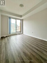 51 William Jackson Wy in Toronto, ON - Building Photo - Building Photo