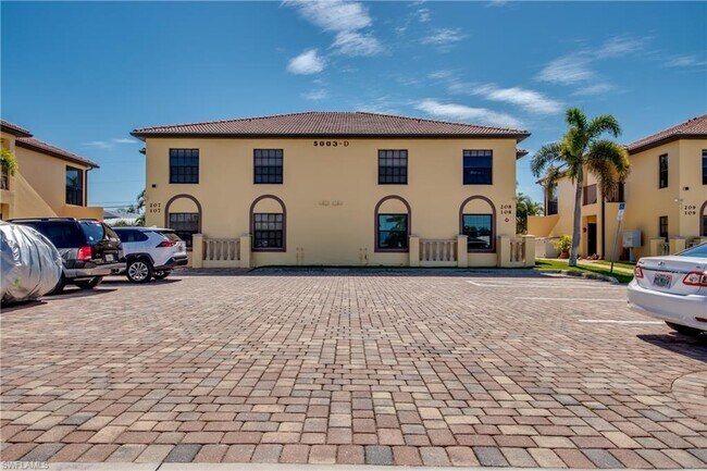 5003 SW 16th Pl in Cape Coral, FL - Building Photo - Building Photo