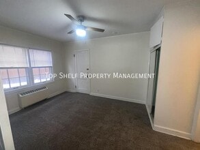 2303 E 9th St in Des Moines, IA - Building Photo - Building Photo