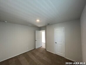 1157 Barn Swallow Wy in San Antonio, TX - Building Photo - Building Photo