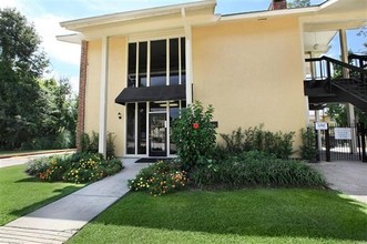 Kingston Point (Patriot Point of Baton Rouge) in Baton Rouge, LA - Foto de edificio - Building Photo