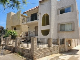 519 N Francisca Ave, Unit #3 in Redondo Beach, CA - Building Photo