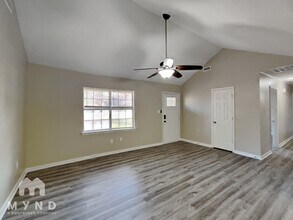 340 Cowan Rd in Covington, GA - Building Photo - Building Photo
