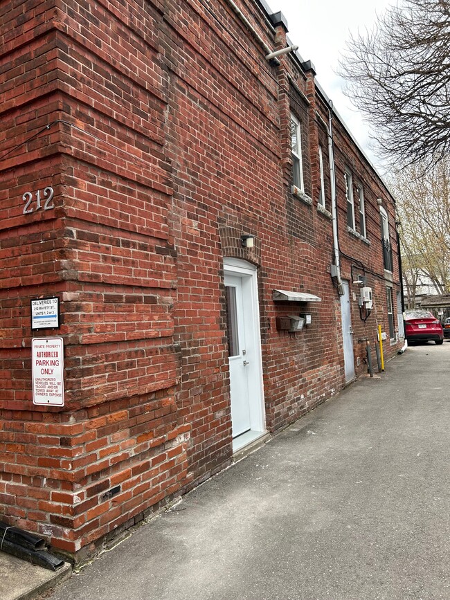 212 Mavety St in Toronto, ON - Building Photo - Building Photo