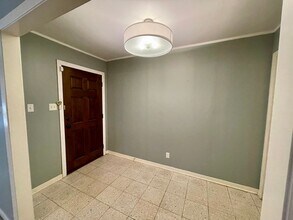 960 Terrace Dr in Beaumont, TX - Building Photo - Building Photo