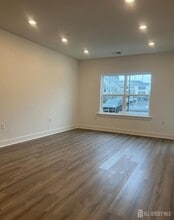 1015 Vanderbergh Blvd in Monroe Township, NJ - Building Photo - Building Photo