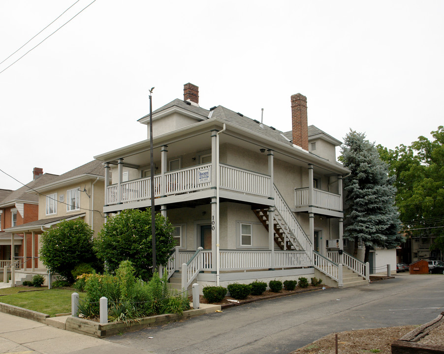 100 E 11th Ave in Columbus, OH - Foto de edificio