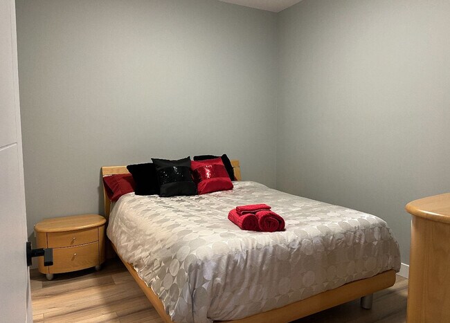 975 Mt Burnham Rd in Vernon, BC - Building Photo - Building Photo
