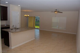 3724 Crofton Court in Ft. Myers, FL - Building Photo - Building Photo