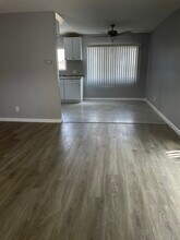 709 S Primrose Ave, Unit Apartment C in Monrovia, CA - Foto de edificio - Building Photo