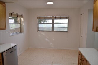 12600 SW 5th Ct in Pembroke Pines, FL - Building Photo - Building Photo