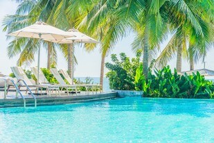 4342 N Damen Ave, Unit Z00A in Chicago, IL - Building Photo