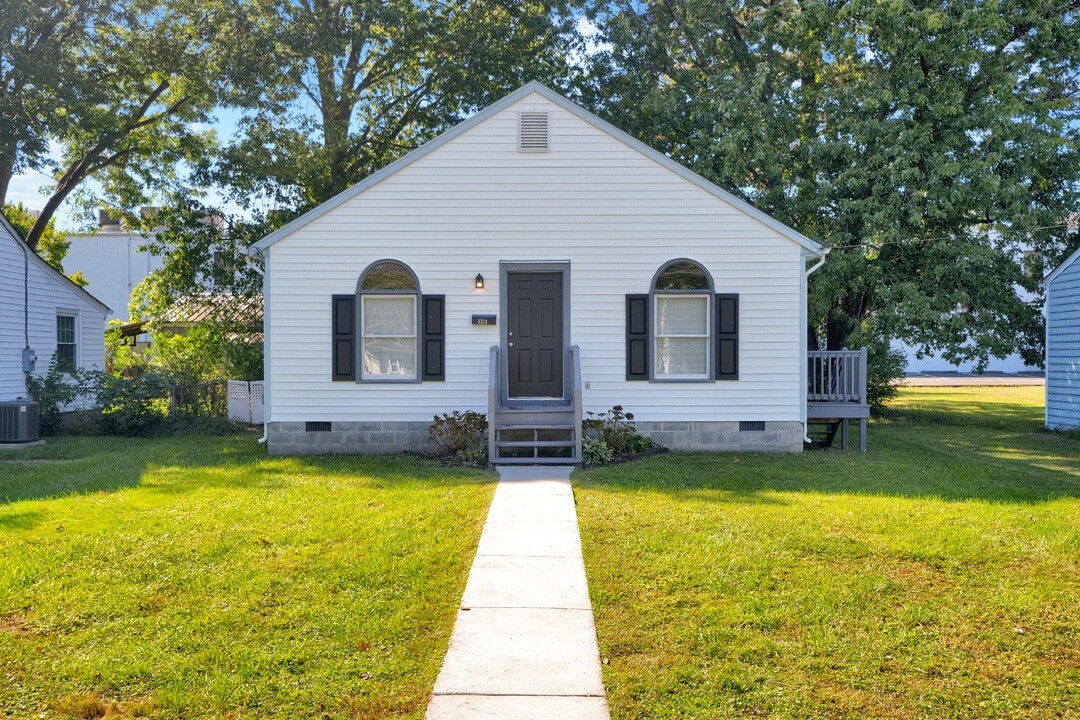 5314 Bloomingdale Ave in Richmond, VA - Building Photo