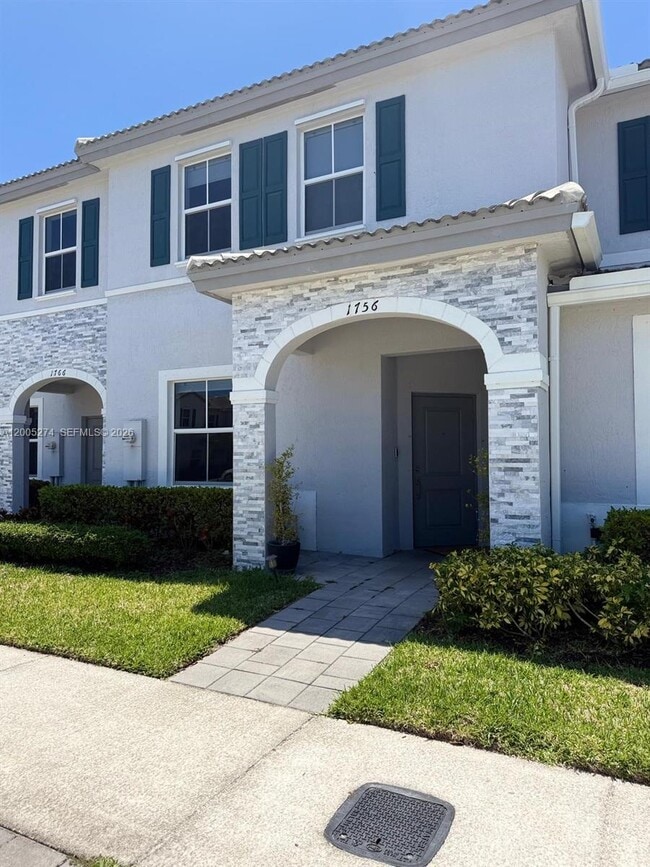 property at 1756 SE 26th Rd