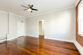 La Chalfonte Apartments...Newly Renovated ... in Los Angeles, CA - Foto de edificio - Interior Photo