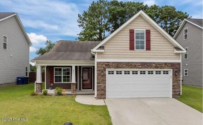 property at 821 Jade Ln