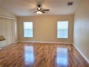 15411 Fire Rock Pl in Ruskin, FL - Building Photo - Building Photo