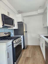 2336 34th St, Unit 1 in Santa Monica, CA - Building Photo - Building Photo