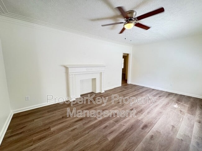 2135 Avalon Rd in Columbus, GA - Building Photo - Building Photo