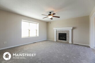 19106 Switchgrass Dr in Smithville, MO - Building Photo - Building Photo