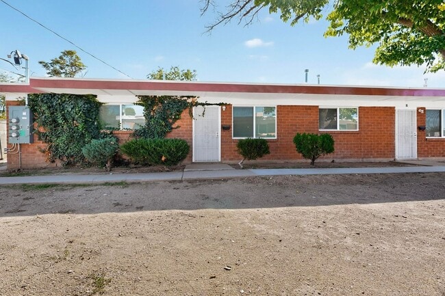 property at 540 Cardenas Dr SE
