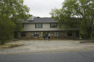 105 Caboose Ct Apartments