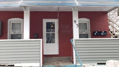 93 Talman St in Norwich, CT - Building Photo - Building Photo