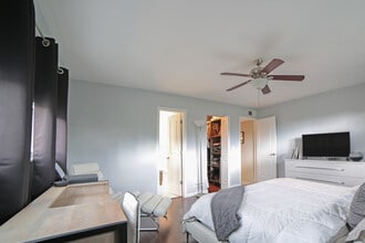 1212 SE 2nd Ct, Unit 405 in Fort Lauderdale, FL - Building Photo - Building Photo