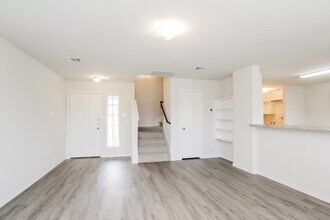 13625 Briana Brk Ct in Willis, TX - Building Photo - Building Photo