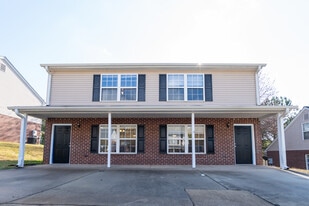 225 Springfield Cir in Easley, SC - Building Photo
