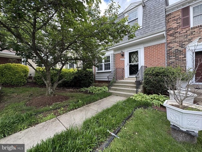 property at 306 Cherry Ct