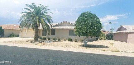 12326 W Rock Springs Dr in Sun City West, AZ - Building Photo - Building Photo