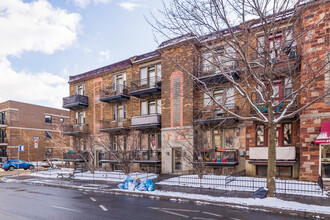1910-1920 Saint-Joseph Boul E in Montréal, QC - Building Photo - Building Photo