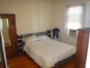 85 Trowbridge St, Unit 33 in Cambridge, MA - Foto de edificio - Building Photo