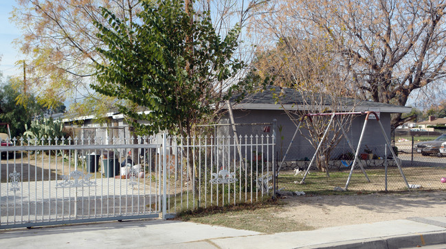 4080 N F St in San Bernardino, CA - Foto de edificio - Building Photo