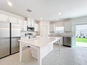 3886 Academia Ave in Lakeland, FL - Building Photo - Building Photo