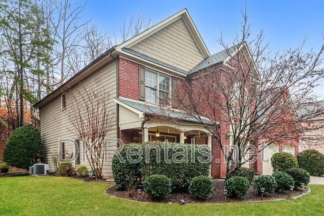 1072 Blankets Creek Dr in Canton, GA - Building Photo - Building Photo