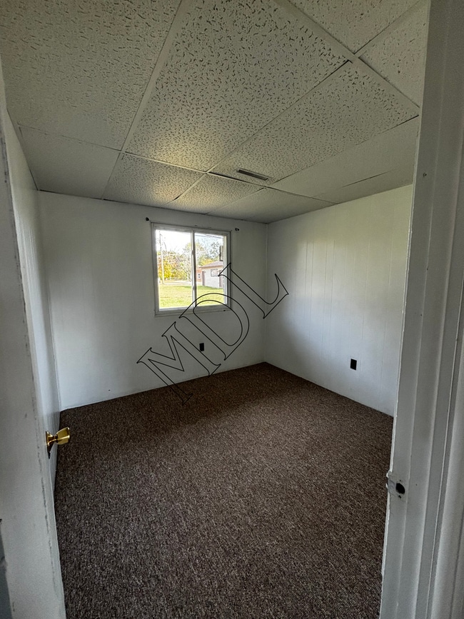 201 Old Kawkawlin Rd in Kawkawlin, MI - Building Photo - Building Photo