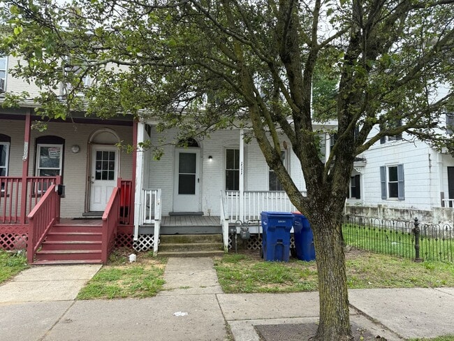 111 W Broad St in Millville, NJ - Building Photo - Building Photo