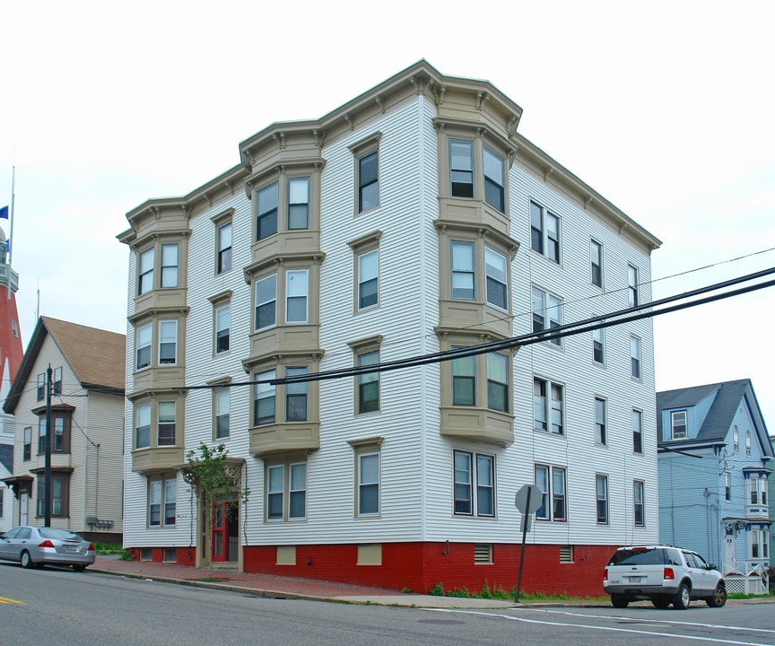 150 Congress St in Portland, ME - Building Photo