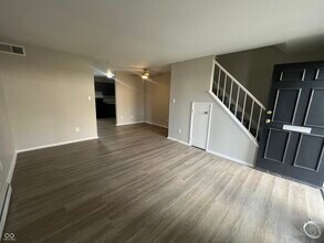 3364 Tara Ln in Indianapolis, IN - Building Photo - Building Photo