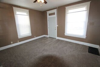 1022 N 3rd Ave-Unit -Apt A in Evansville, IN - Building Photo - Building Photo