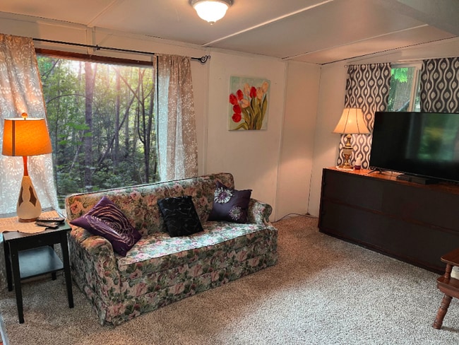 property at 4914 Anderbar Rd SE