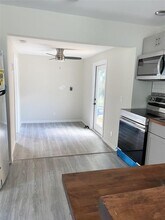 4537 10th Ave S in St. Petersburg, FL - Building Photo - Building Photo